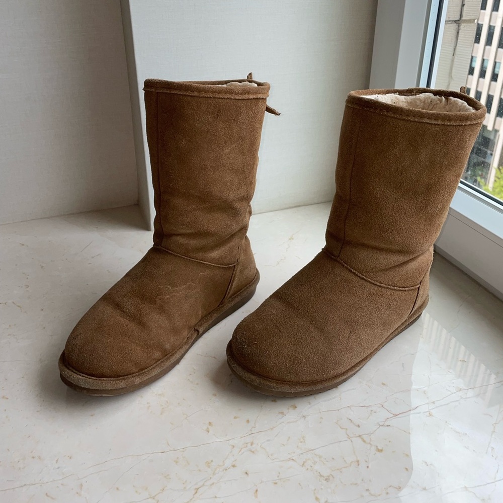 Bear Paw Ugg type Boots, Tan Suede, fur lining